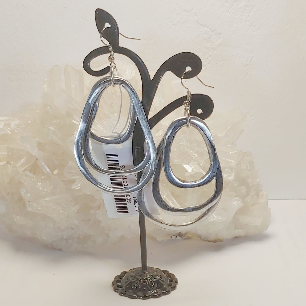 Recycled aluminum jewelry deals