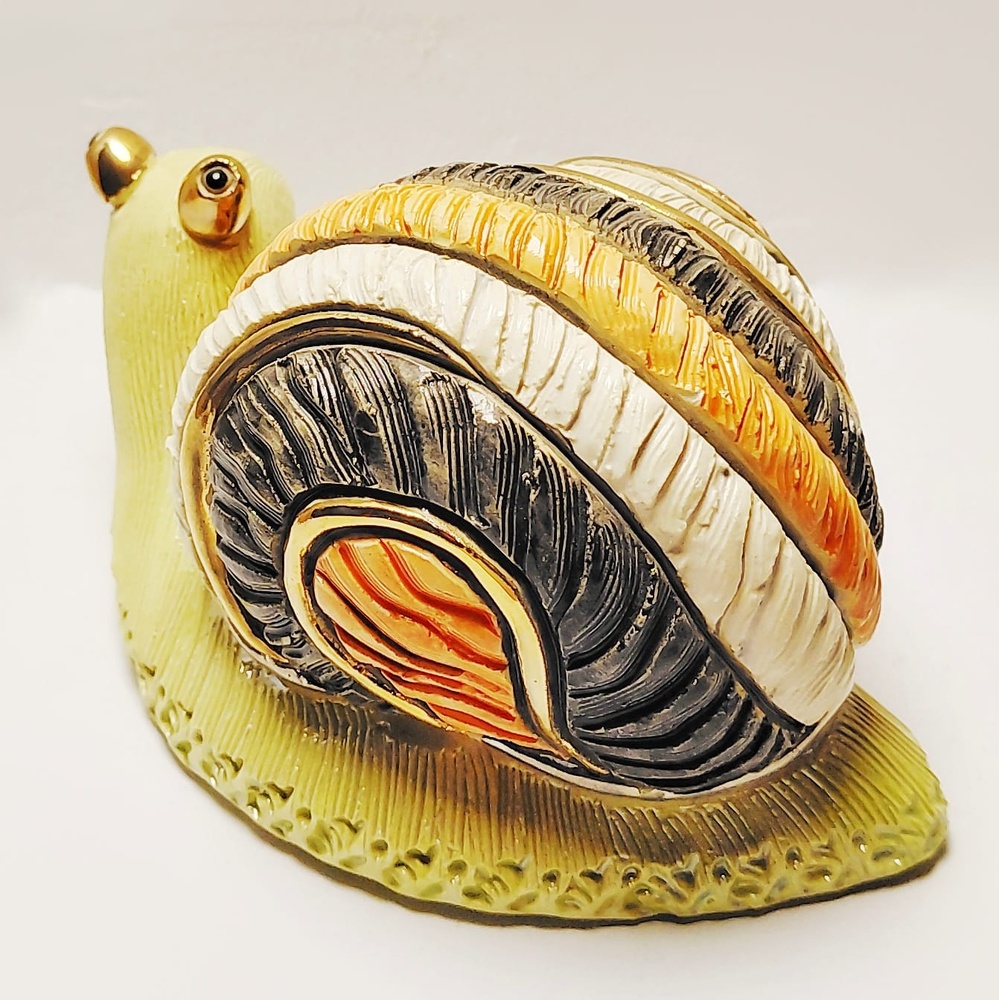 Caracol F207 - Artesanía DeRosa Rinconada en T-mas y Temasarte.com. 