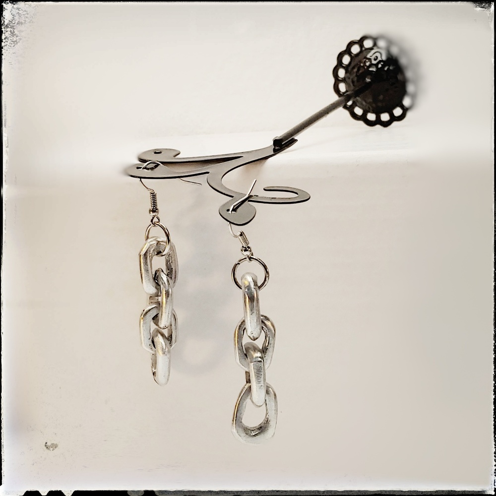 Chain Earrings AL17340 - Vestopazzo Aluminum Jewelry. 
