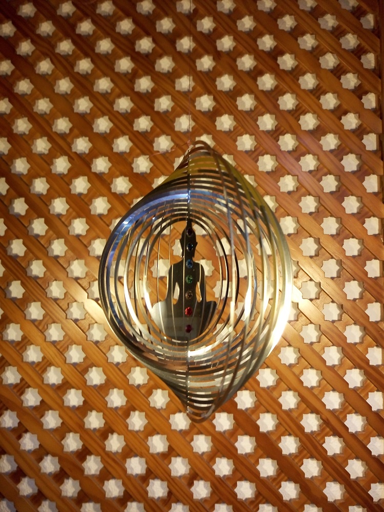 Circular spiral mobile 