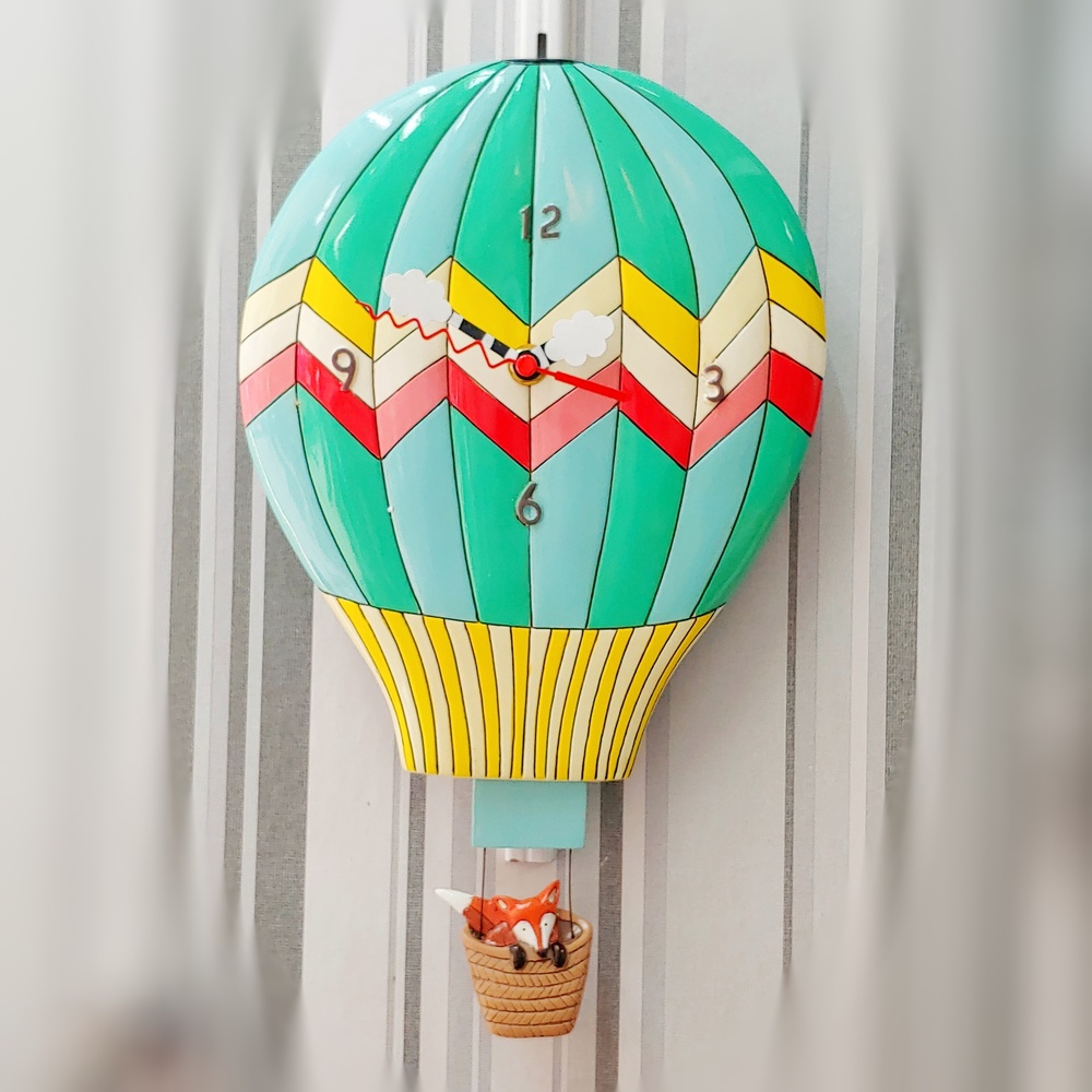 Clock Hot air balloon with pendulum 446 - Punctual items 