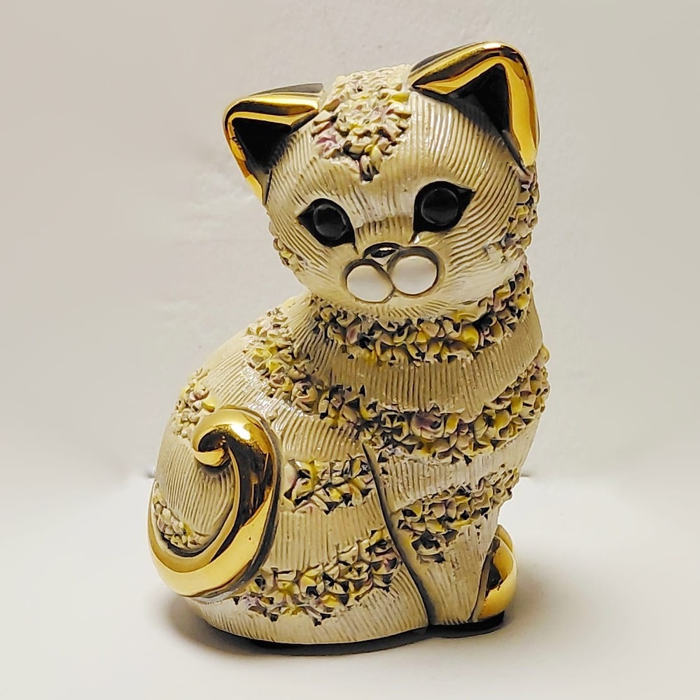 Gato colección Confetti B02G - Artesanía DeRosa Rinconada en T-mas y Temasarte.com. 