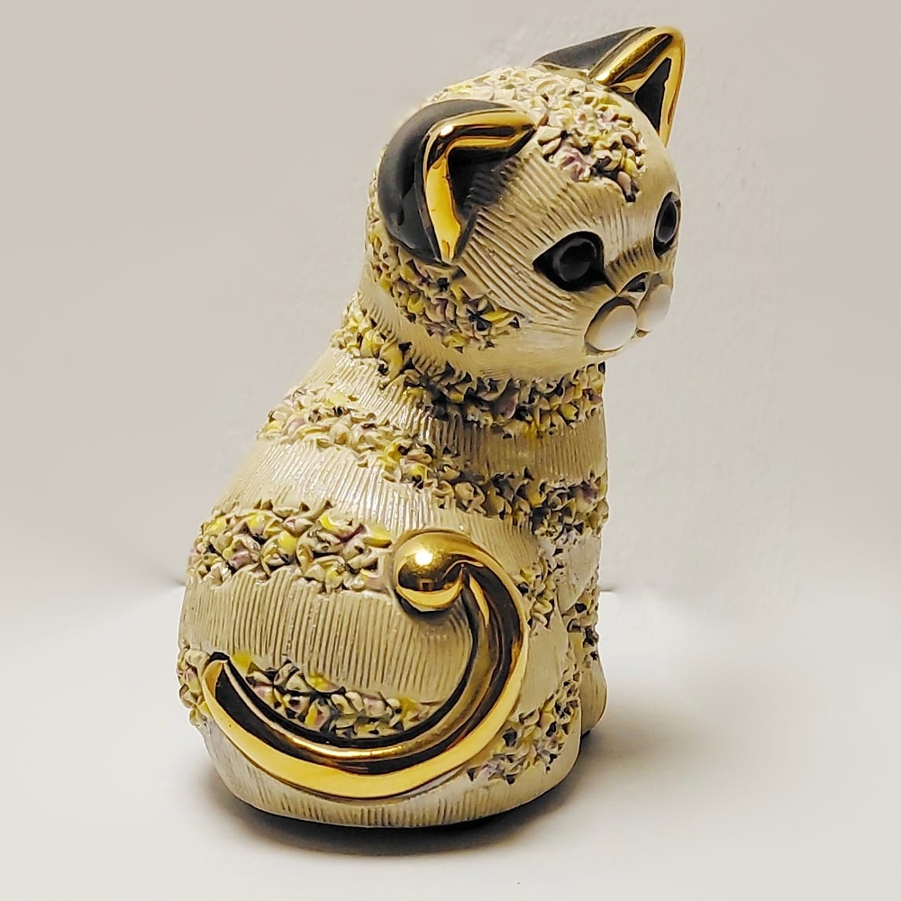 Gato colección Confetti B02G - Artesanía DeRosa Rinconada en T-mas y Temasarte.com. 