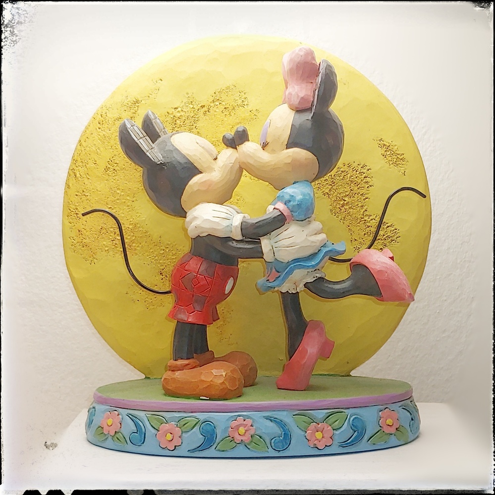 Micky und Minnie Maus – „Magie und Mondlicht“ – Disney-Kollektion. -  Sammlerstücke, ,stilvolle GESCHENKE kunsthandwerkliche Verarbeitung, Disney  Sammlungen - T-mas