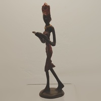 African women reading - African Bronzes