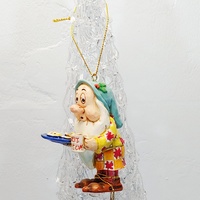 Enanito "Dormilón", ornamento colgante Jim Shore - Colecciones de Disney