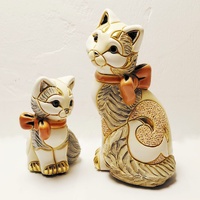 Familia de gatas con lazo - Rinconada DeRosa.