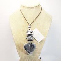 Necklace "Balls, plates and heart" Aluminum and adjustable cord - Vestopazzo Costume Jewelry.