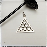 Pendant "Pintadera Canaria pyramid of 28 triangles", in sterling silver - T-mas Bijou